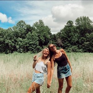 Meet your Posher, Megan